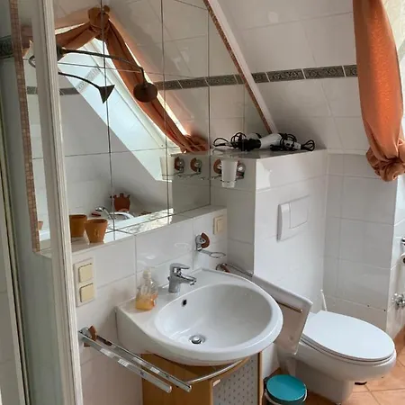 Гостевой дом Gaestehaus Kreativ Susanne Lay Бад-Мюндер-ам-Дайстер